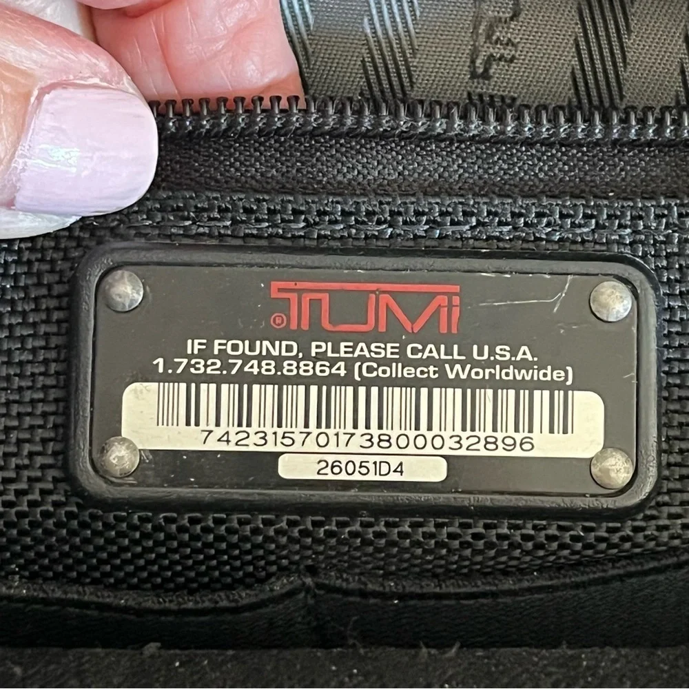 TUMI Black Nylon Compact Alpha 3 Large Laptop Bag Briefcase Expandable